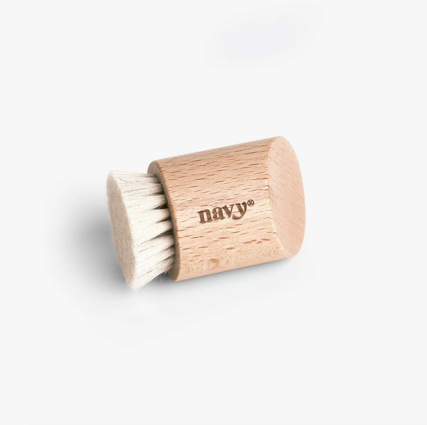 Brosse à poussière d'ongles